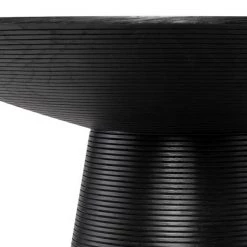 Nuevo Dania Dining Table