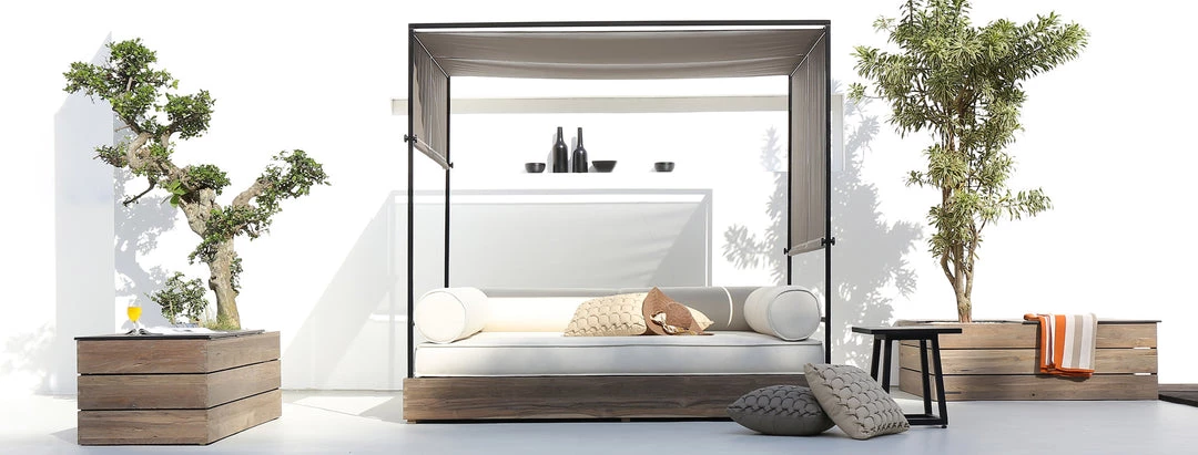 Mamagreen Aiko Large Original Teak Daybed 4 Mamagreen Aiko Large Original Teak Daybed