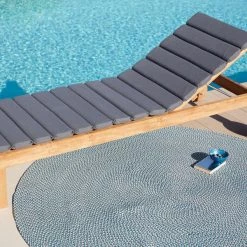 Cane-Line Sunloungers & Daybeds Amaze Sunbed