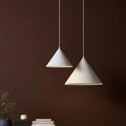 Woud Annular Pendant