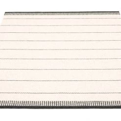 Pappelina Belle Black Runner Rug