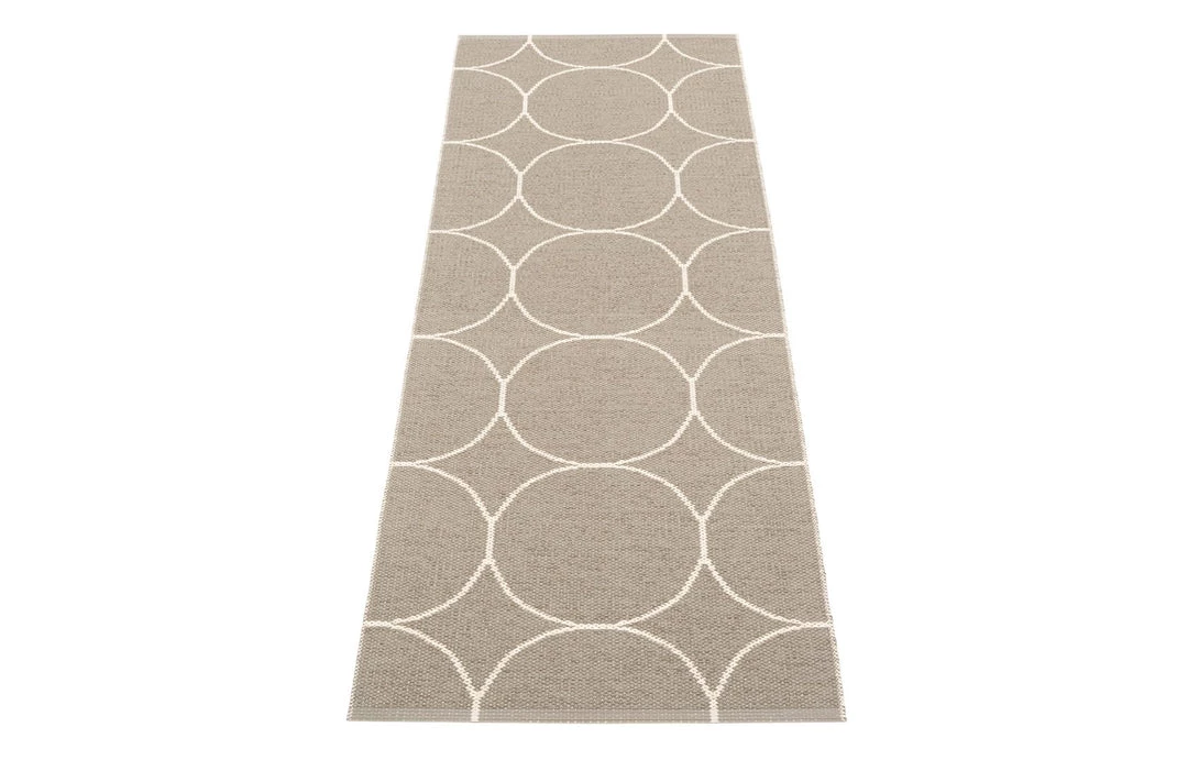 Pappelina Boo Dark Linen & Vanilla Runner Rug 13 Pappelina Boo Dark Linen & Vanilla Runner Rug