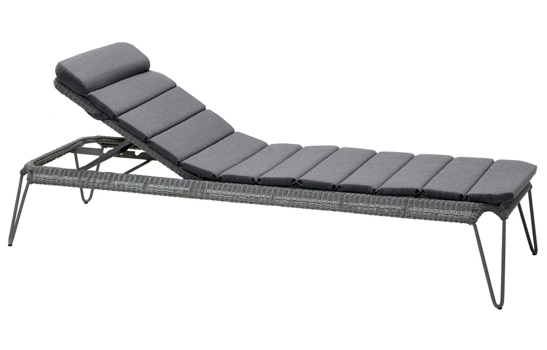 Cane-Line Breeze Stackable Sunbed 8 Cane-Line Breeze Stackable Sunbed