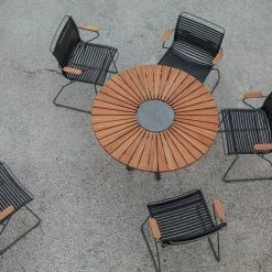 Houe Circle Outdoor Dining Table