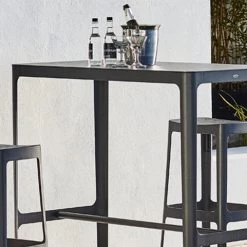 Cane-Line Cut High Bar Table 13 Cane-Line Cut High Bar Table