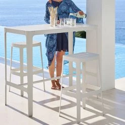 Cane-Line Cut High Bar Table 16 Cane-Line Cut High Bar Table