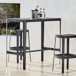 Cane-Line Cut High Bar Table 18 Cane-Line Cut High Bar Table