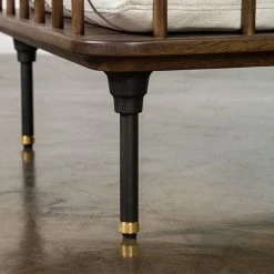 Nuevo Distrikt Occasional Chair