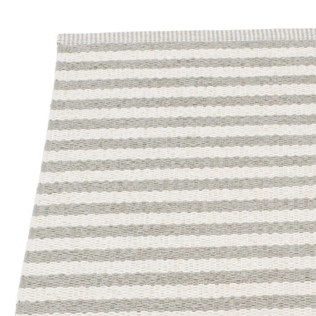 Pappelina Duo Warm Grey & Vanilla Rug 5 Pappelina Duo Warm Grey & Vanilla Rug