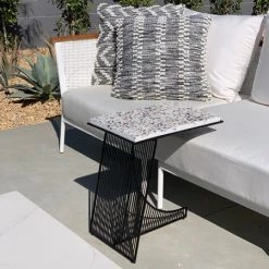 Bend Eclipse Table