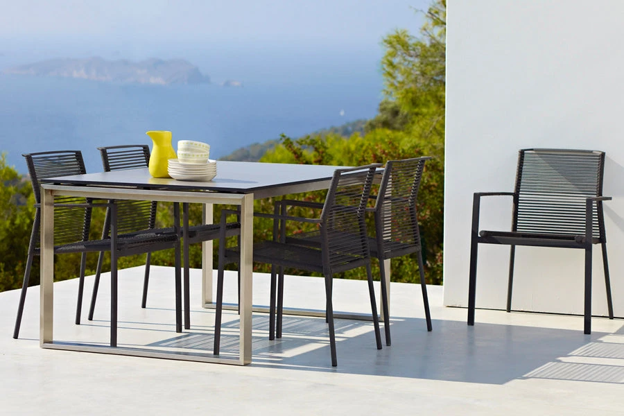 Cane-Line Edge Dining Table With Extension Leaves 8 Cane-Line Edge Dining Table With Extension Leaves