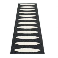 Pappelina Ella Black & Vanilla Runner Rug
