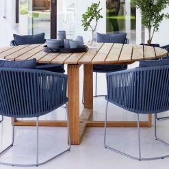 Cane-Line Endless Round Dining Table