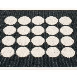 Pappelina Fia Black & Vanilla Runner Rug