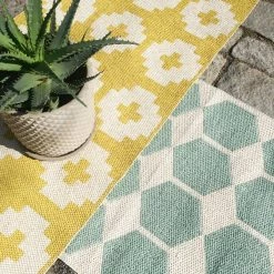 Brita Flower Sun Rug