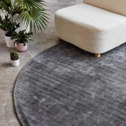 Gus Gus Modern Fumo Carbon Rug