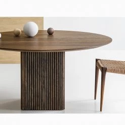 DK3 Ten Table Round Extendable For 2 Extension Leaves Modern Dining