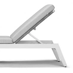 Harbour Outdoor Loop Sunlounger