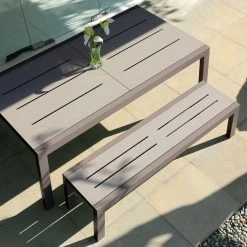 Mamagreen Baia HPL Aluminum Extendable 67" Dining Table