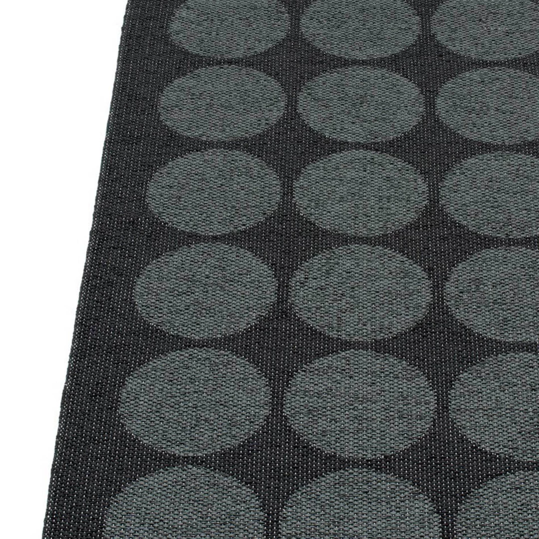 Pappelina Hugo Metallic Black & Black Runner Rug 6 Pappelina Hugo Metallic Black & Black Runner Rug