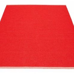 Pappelina Mono Coral Red Rug