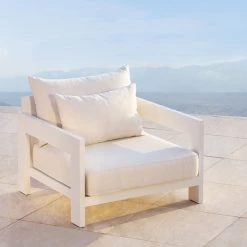 Harbour Outdoor Lounge Seating Hampton Arm Chair