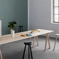 Nikari Arkitecture Table