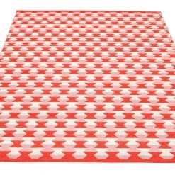 Pappelina Dana Coral Red & Piglet & Vanilla Rug