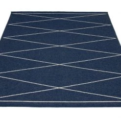 Pappelina Rugs Max Dark Blue & Vanilla Rug