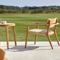 Point Paralel Round Coffee Table