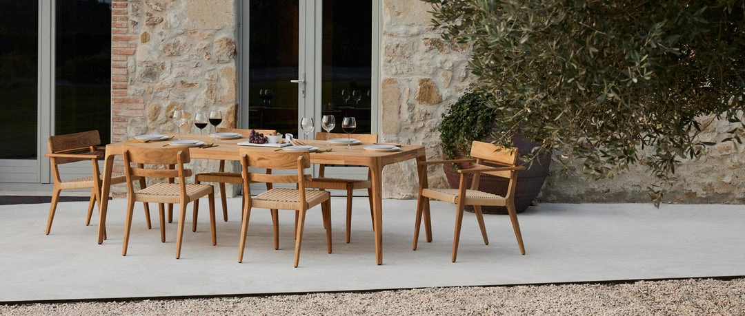 Point Paralel Rectangular Dining Table 4 Point Paralel Rectangular Dining Table