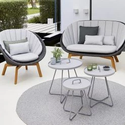 Cane-Line Peacock Outdoor Lounge Chair With Teak Legs In Soft Rope