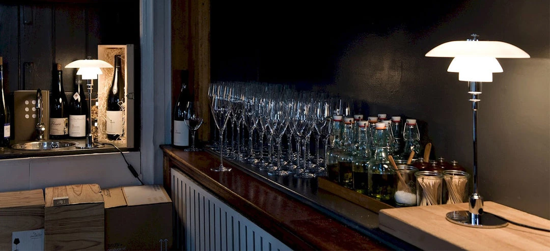 Louis Poulsen PH 2/1 Indoor Table Lamp Modern Lighting 4 Louis Poulsen PH 2/1 Indoor Table Lamp Modern Lighting