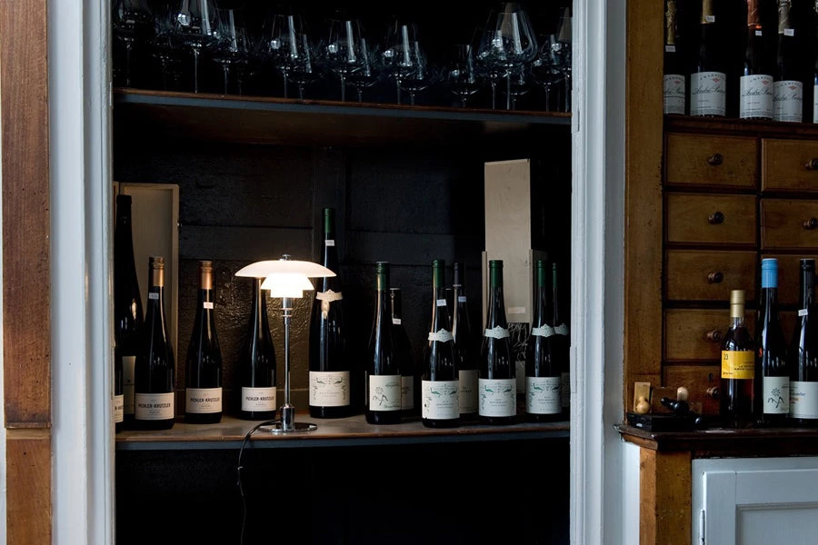 Louis Poulsen PH 2/1 Indoor Table Lamp Modern Lighting 7 Louis Poulsen PH 2/1 Indoor Table Lamp Modern Lighting