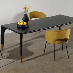 Nuevo Quattro Dining Table