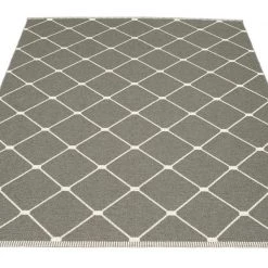 Pappelina Regina Charcoal & Vanilla Rug
