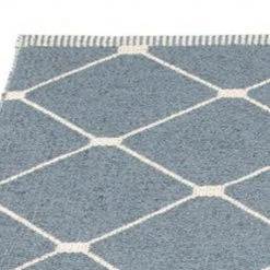 Pappelina Regina Storm & Vanilla Rug