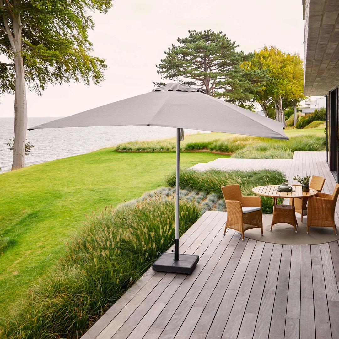 Cane-Line Shadow Parasol With Pulley System 5 Cane-Line Shadow Parasol With Pulley System