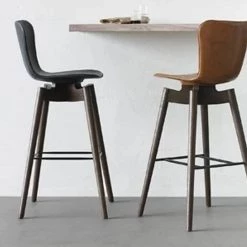 Mater Shell Bar Stool