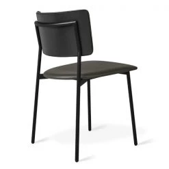Gus Signal Chair