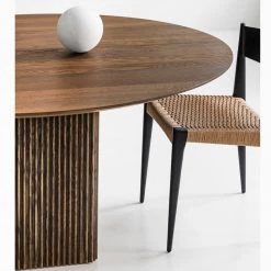 DK3 Ten Table Round Extendable For 2 Extension Leaves Modern Dining