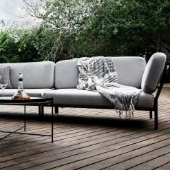 Houe Level Right-Corner Sofa