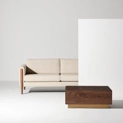 Nuevo Steen Sofa