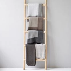 Cane-Line Stay Warm Plaid