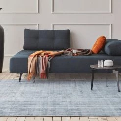 Innovation Supremax/Cassius D.E.L. Ottoman