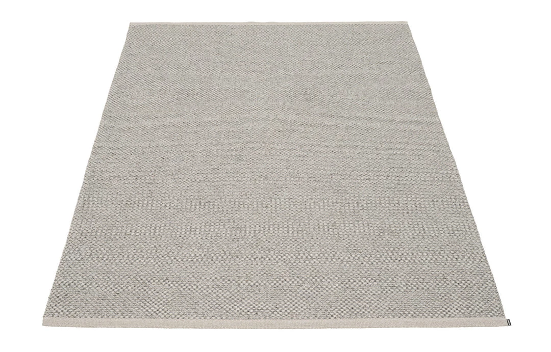 Pappelina Svea Warm Grey Rug 3 Pappelina Svea Warm Grey Rug