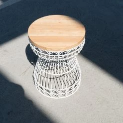 Bend Sweet Stool