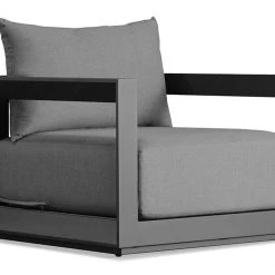 Harbour Outdoor Vaucluse Arm Chair