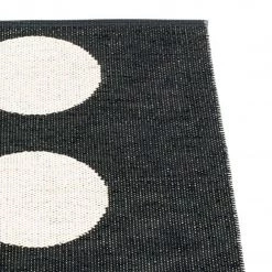 Pappelina Vera Black & Vanilla Runner Rug