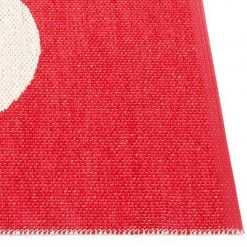 Pappelina Vera Small One Red & Vanilla Rug Rugs